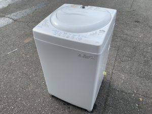 【洗濯機買取事例】東芝(ＴＯＳＨＩＢＡ)　　　　2015年製　４キロ　ＡＷ－４Ｓ２