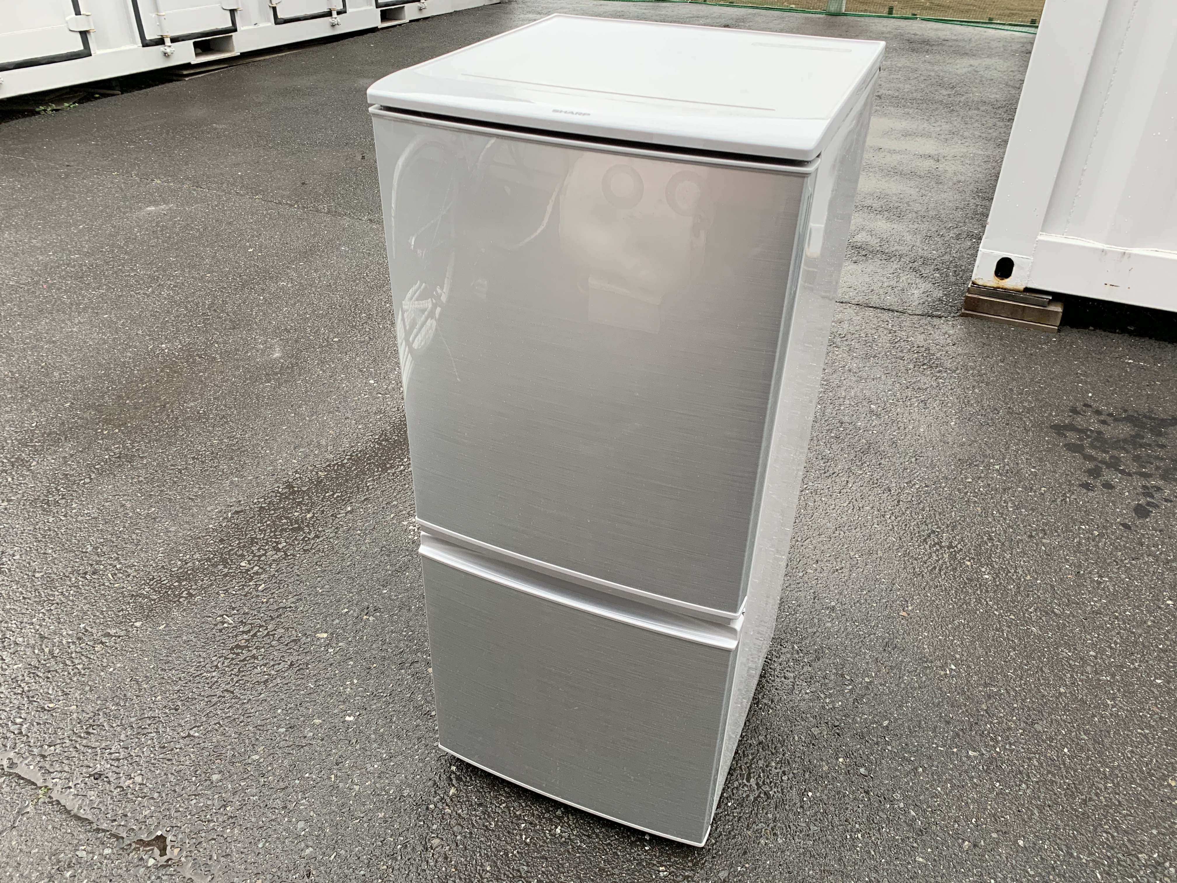 【冷蔵庫買取事例】シャープ(SHARP) 2015年製 137L SJ-D14B-S | 不用品のリサイクル回収と高価買取ならオルウェイズ